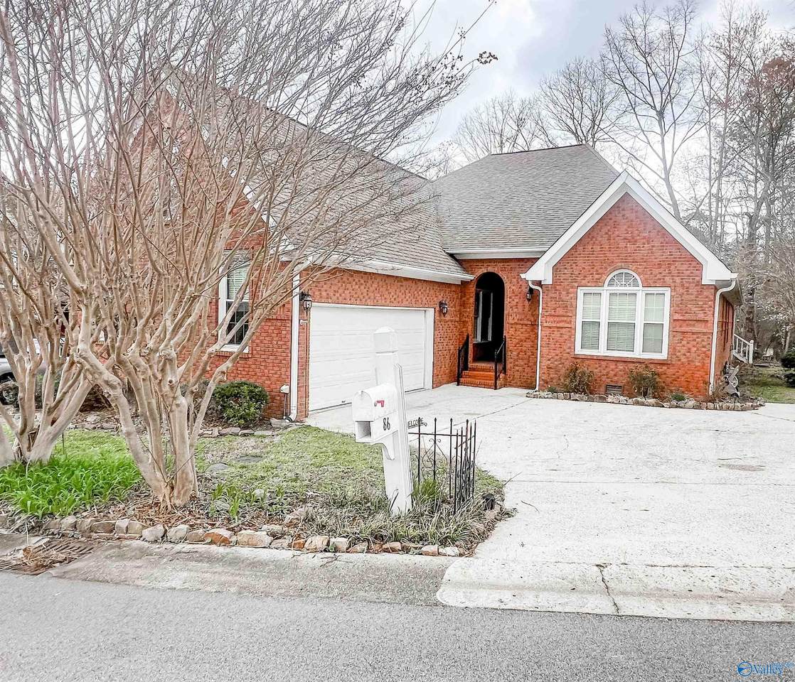 86 Oak Ridge Way - Photo 1