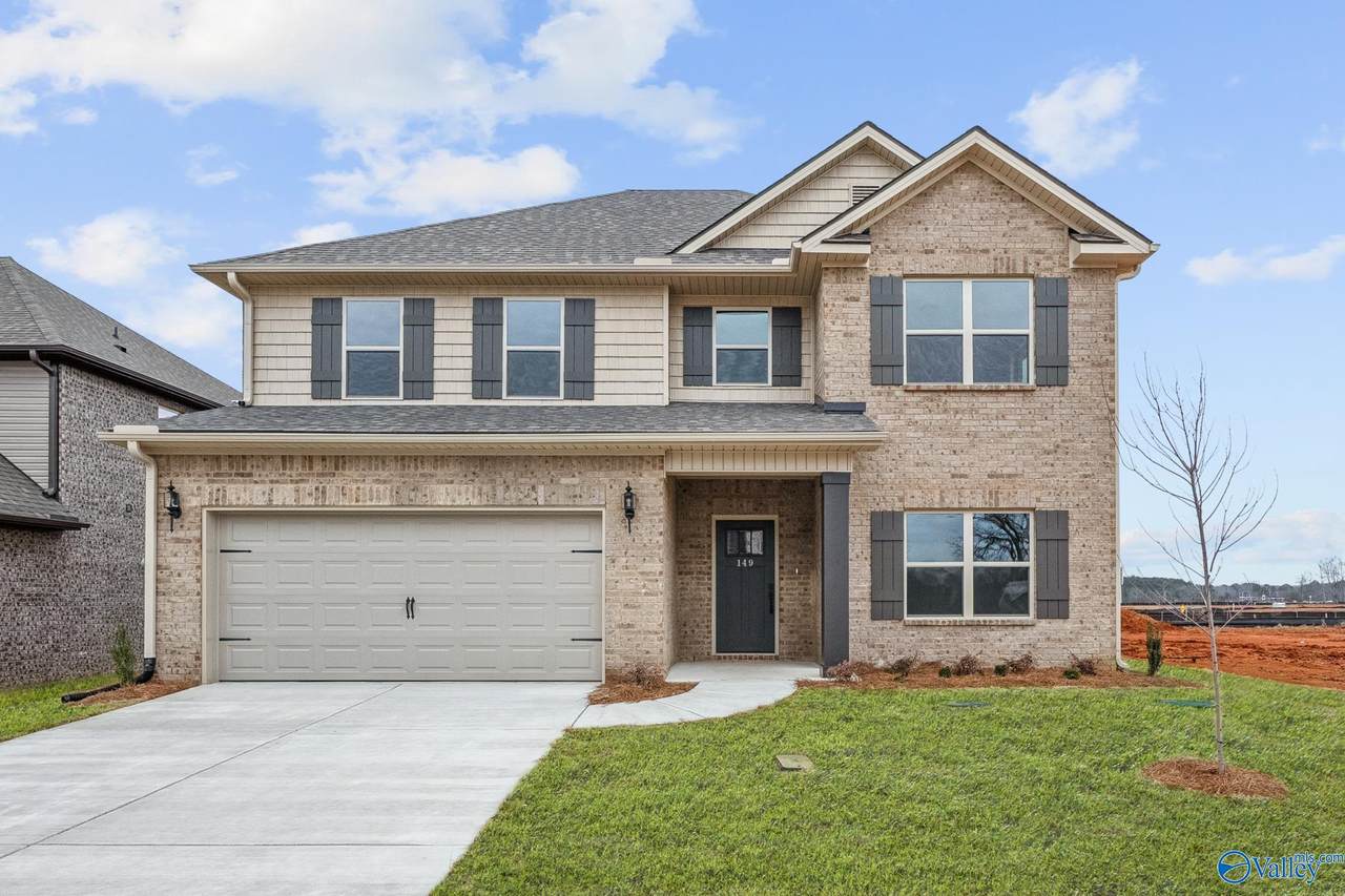 135 Striker Lane - Photo 1