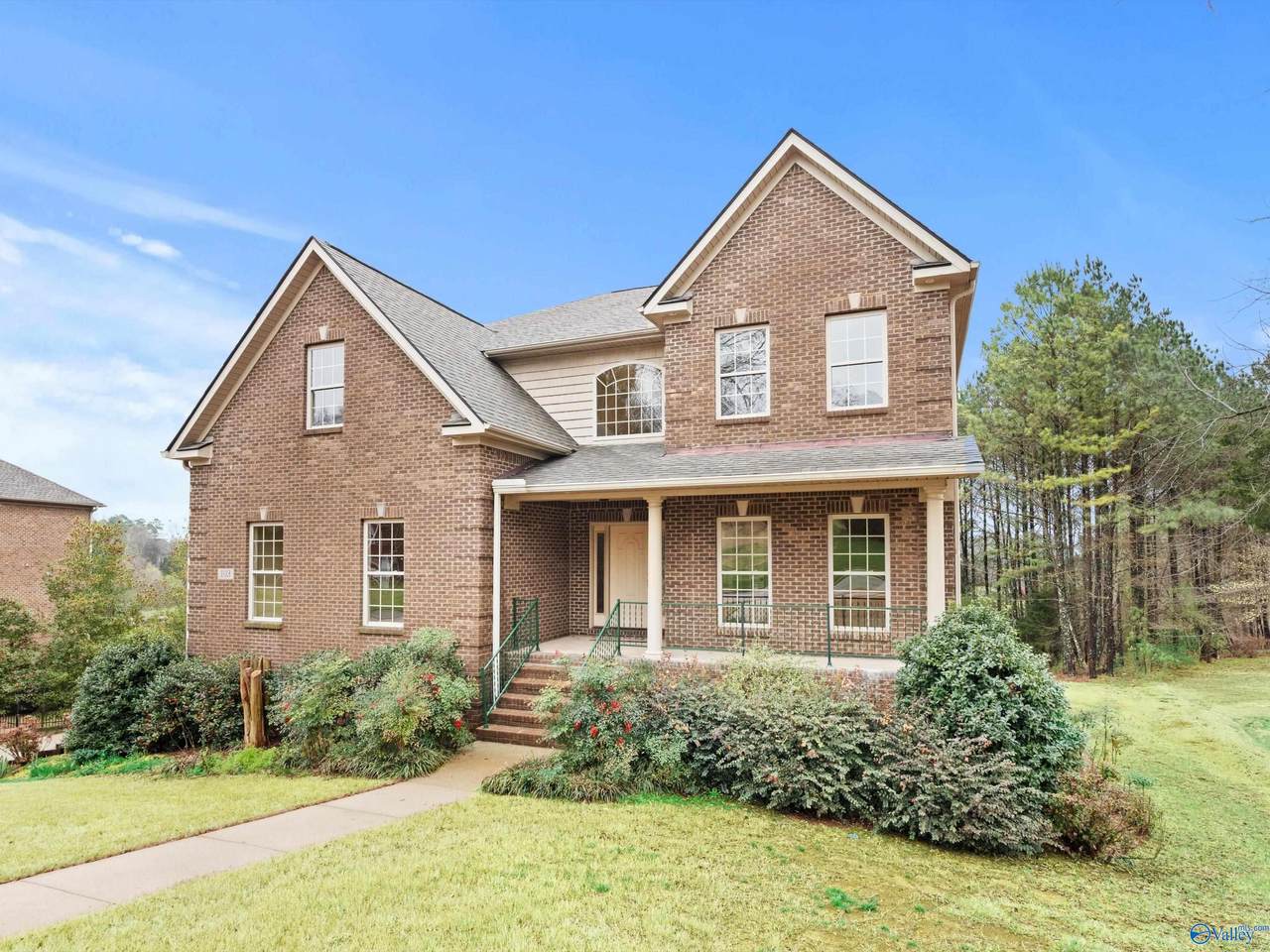 103 Cedar Valley Court - Photo 1