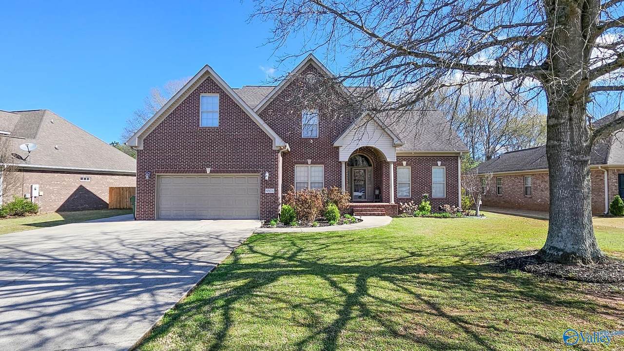 4804 Tomahawk Trail - Photo 1