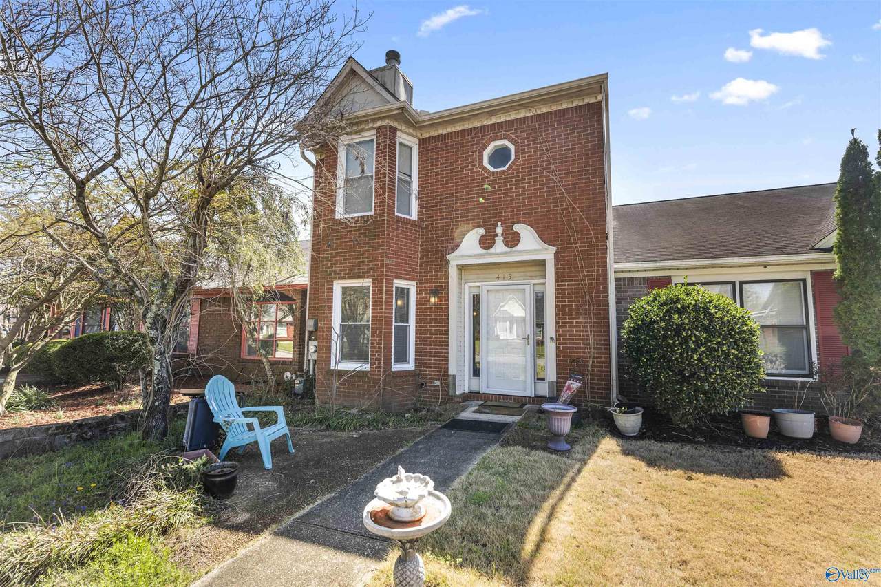 415 Autumnwood Drive - Photo 1