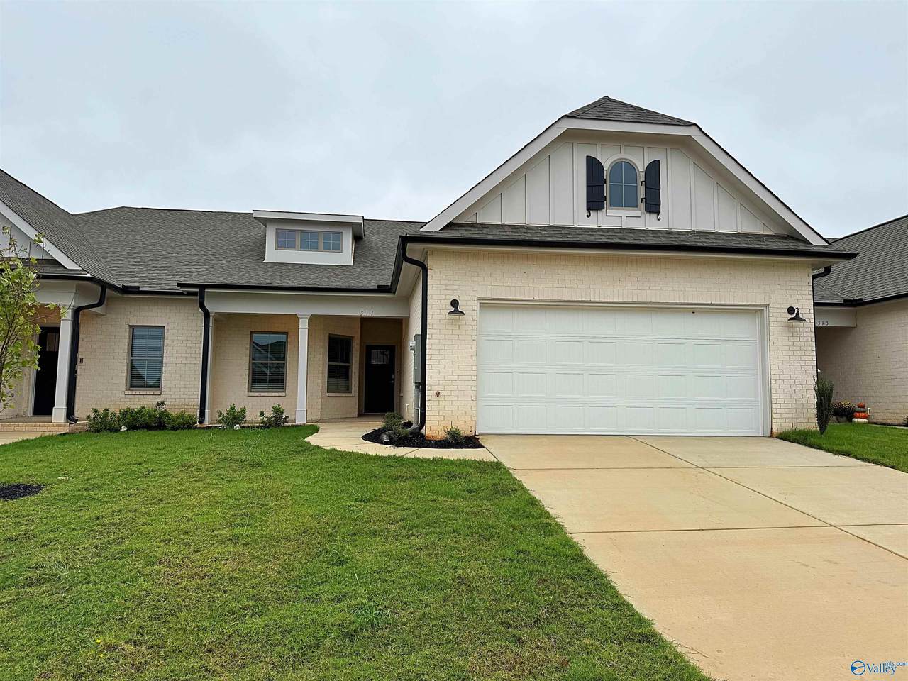 311 Cornstalk Circle - Photo 1