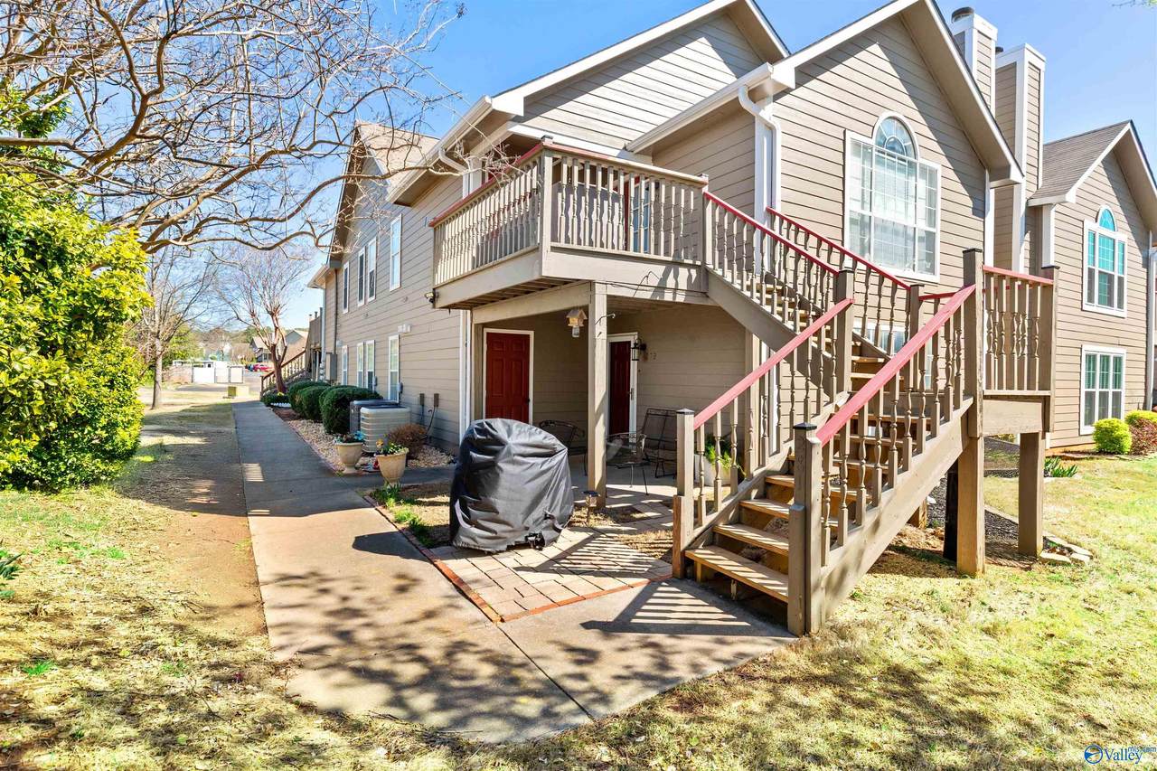 279 Waters Edge Lane - Photo 1