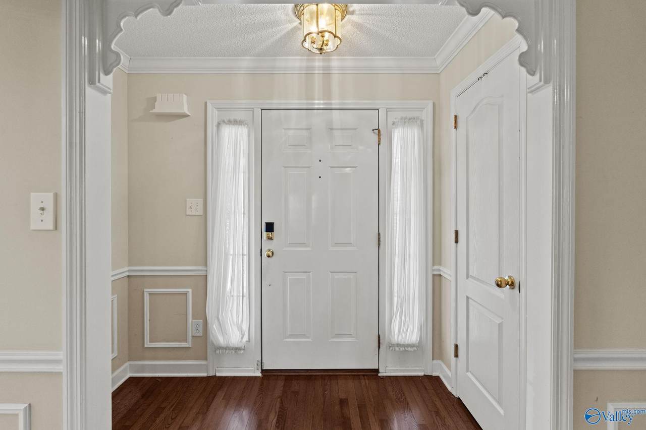 https://bt-photos.global.ssl.fastly.net/nalmls/1280_boomver_1_21912589-2.jpg