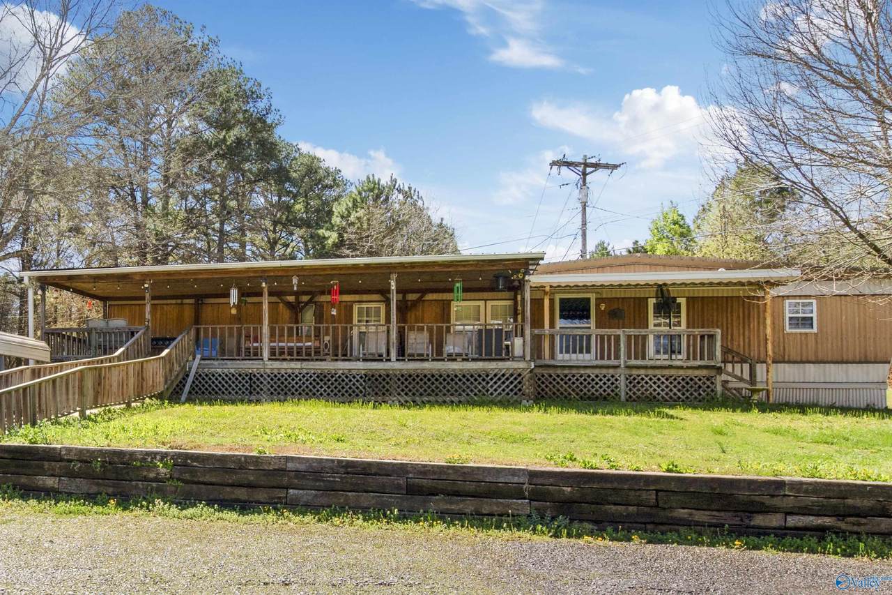 439 County Road 1568 - Photo 1