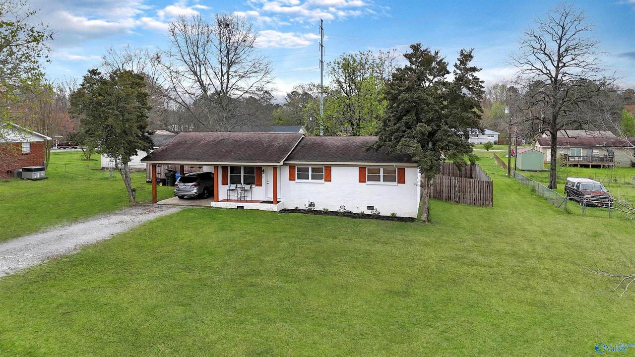 1602 Linwood Drive - Photo 1