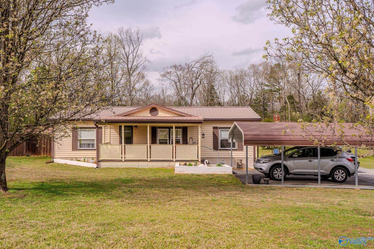 218 Hazel Street - Photo 1