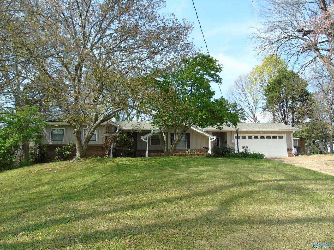 2504 Maysville Circle - Photo 1