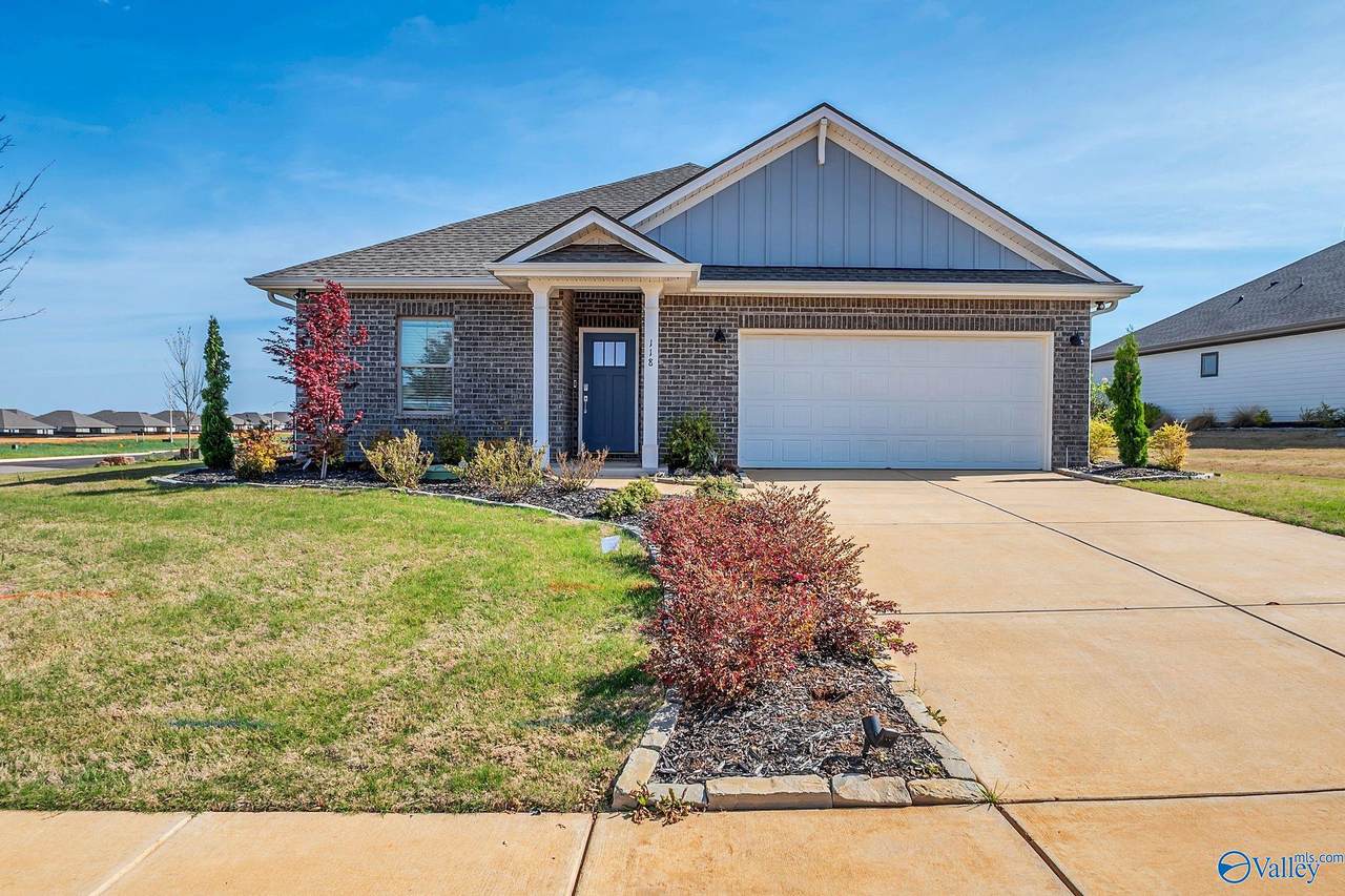 118 Lillian Farms Boulevard - Photo 1
