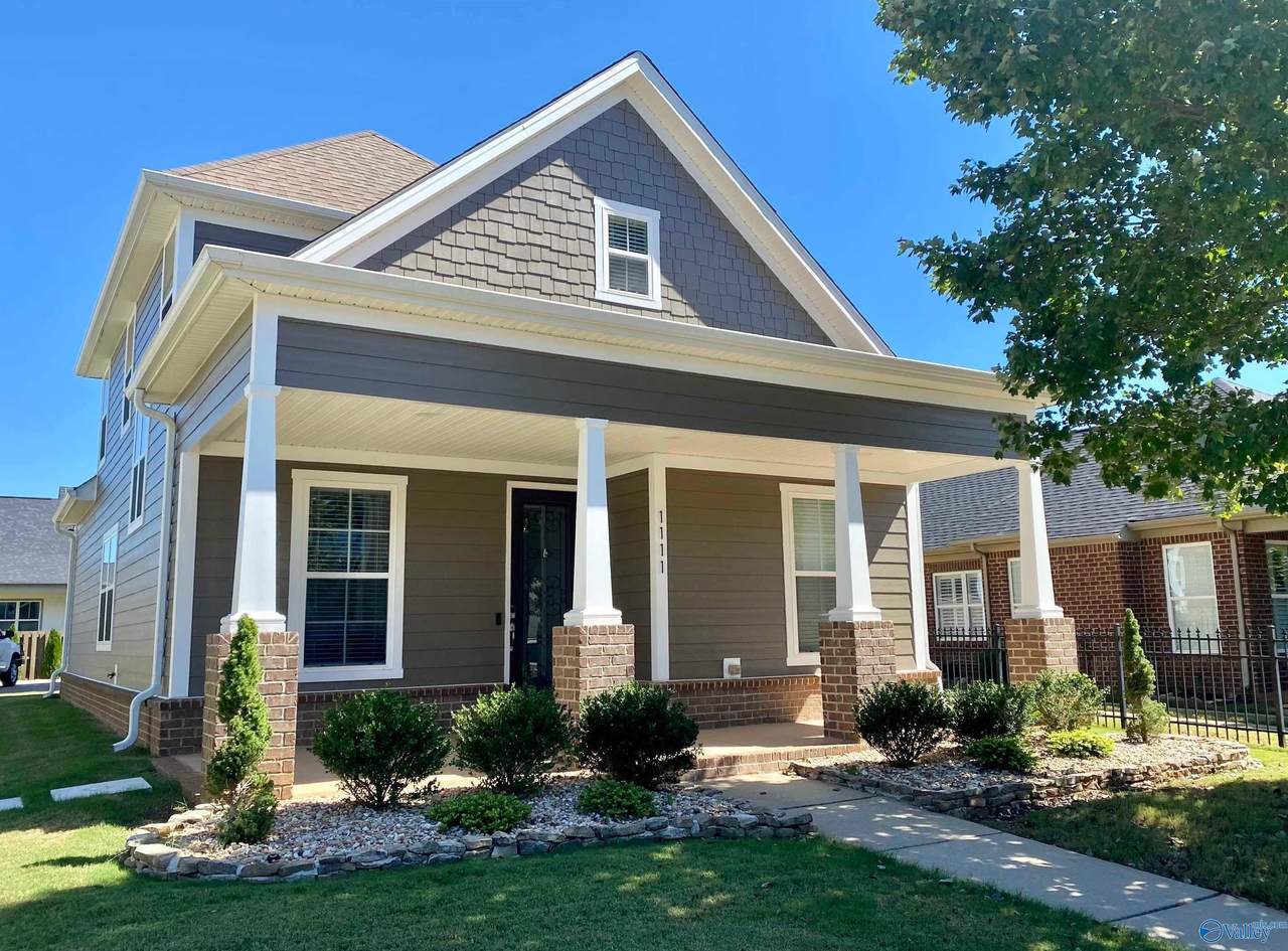 1111 Pegasus Drive - Photo 1