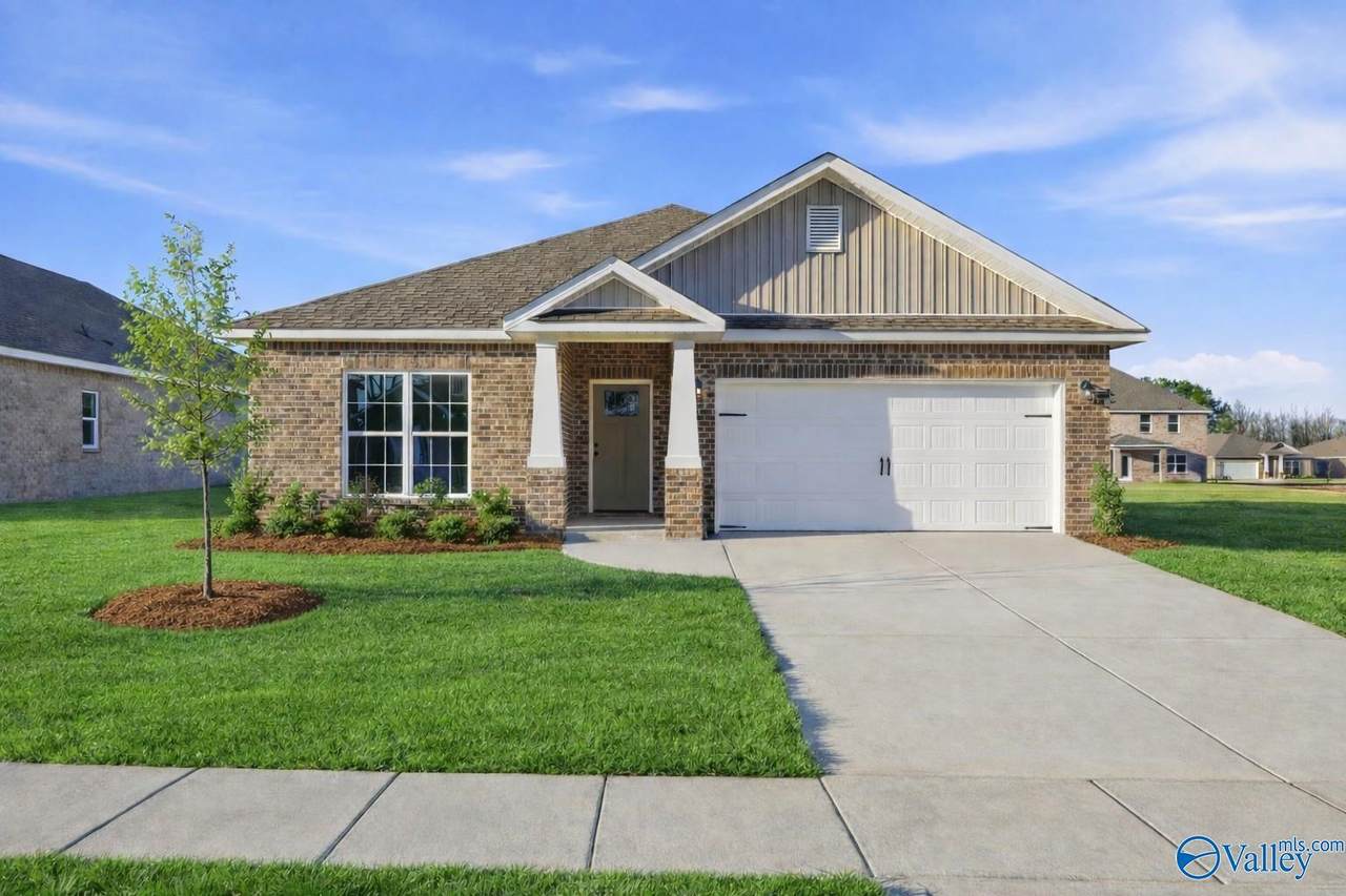 103 River Pointe Drive - Photo 1