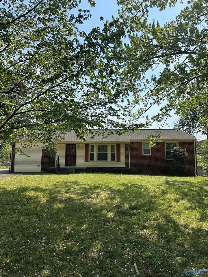 2113 Norris Road - Photo 1
