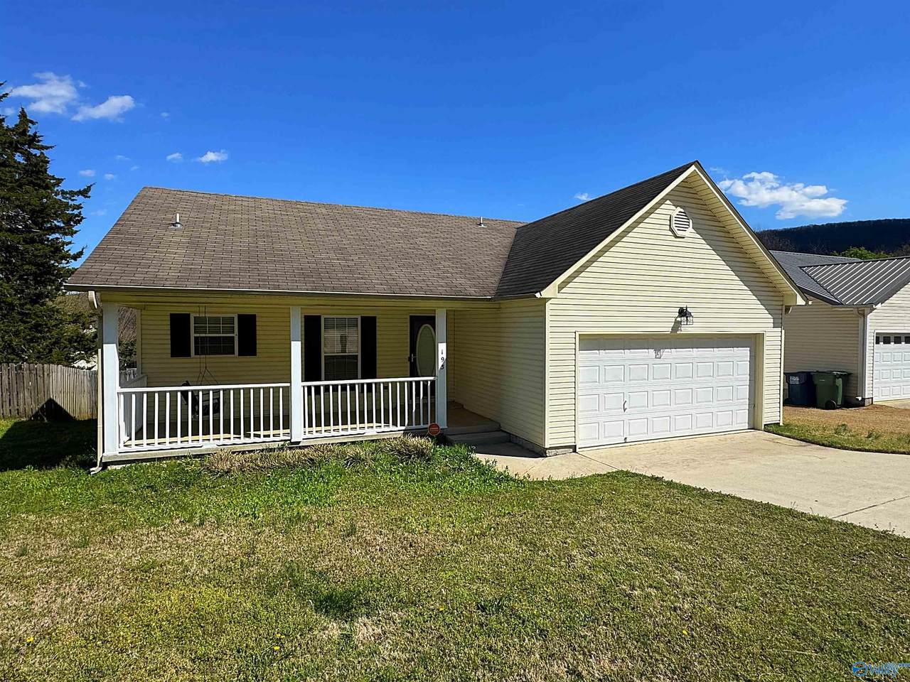 193 Hollington Drive - Photo 1