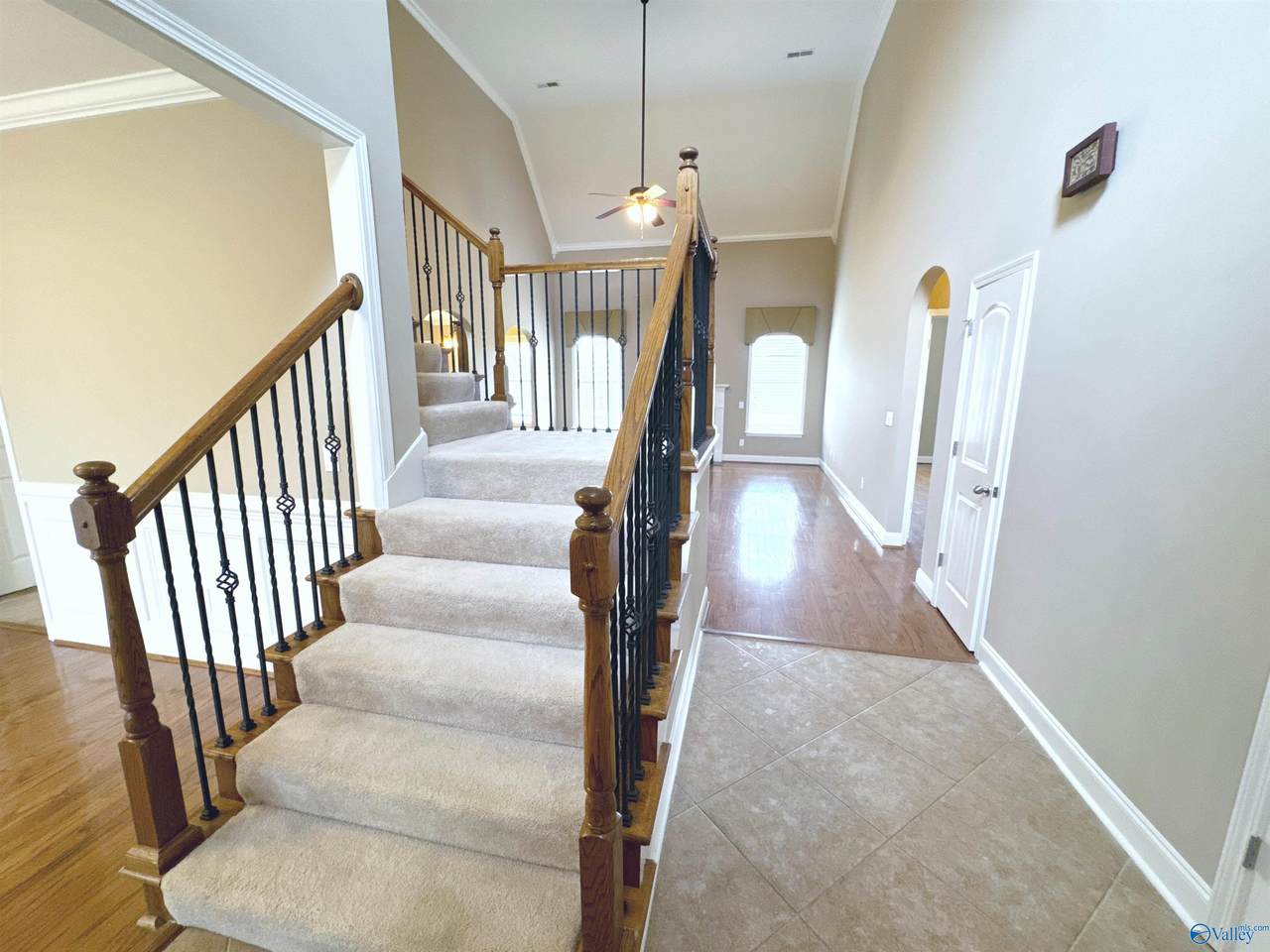 https://bt-photos.global.ssl.fastly.net/nalmls/1280_boomver_1_21914989-2.jpg
