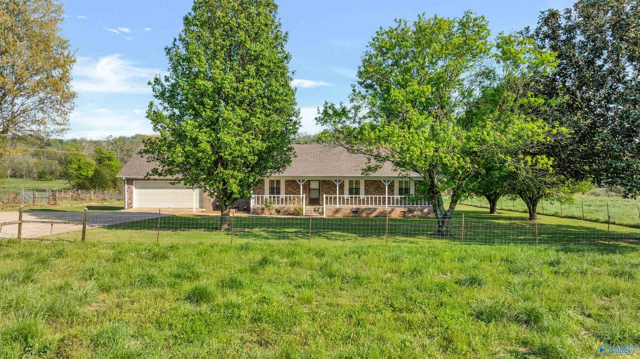 4209 Greenhill Blvd - Photo 1