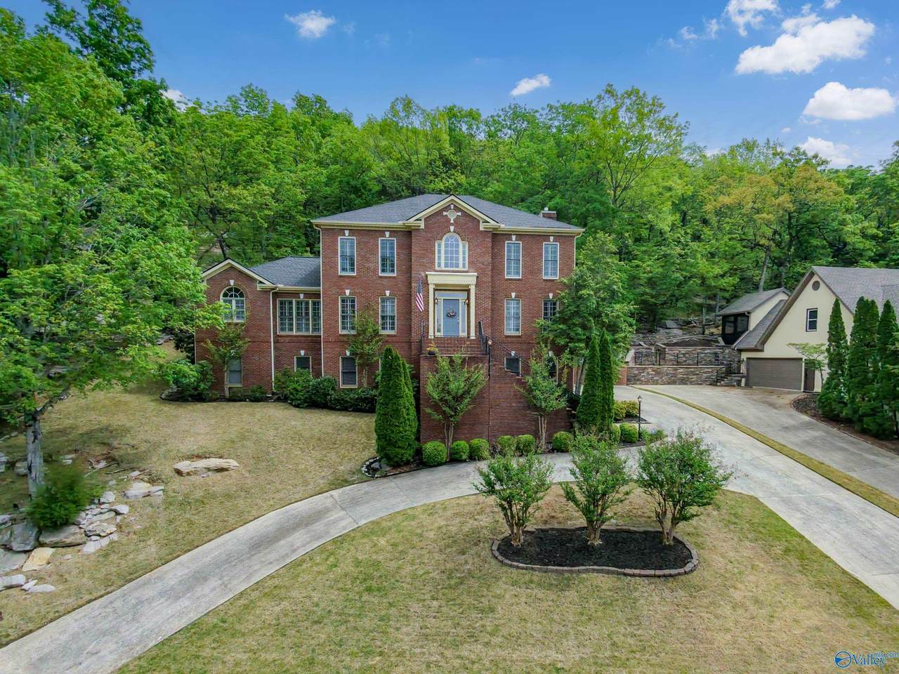 1625 Chandler Road - Photo 1