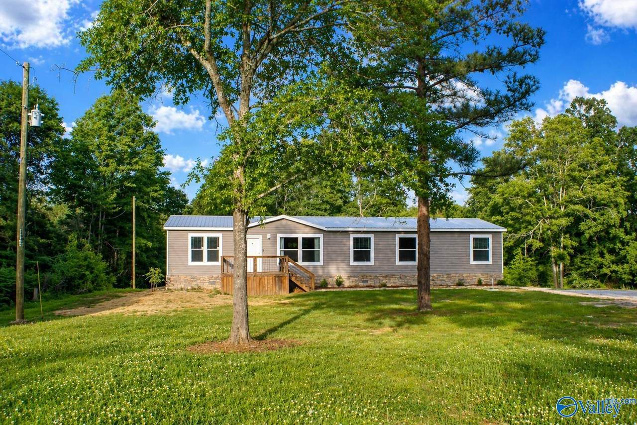 100 County Road 169 - Photo 1