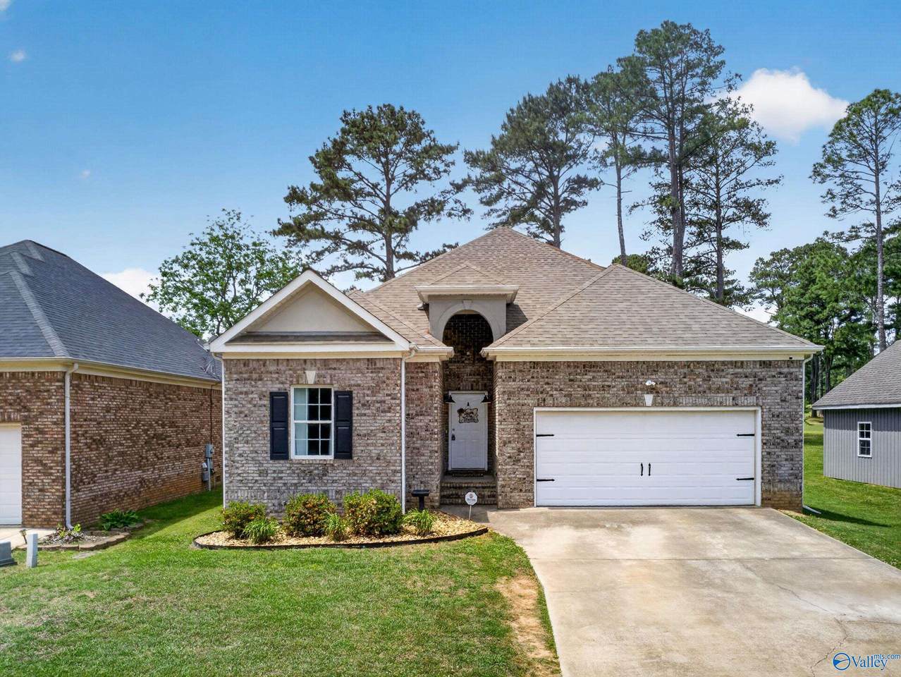 75 Carnoustie Place - Photo 1