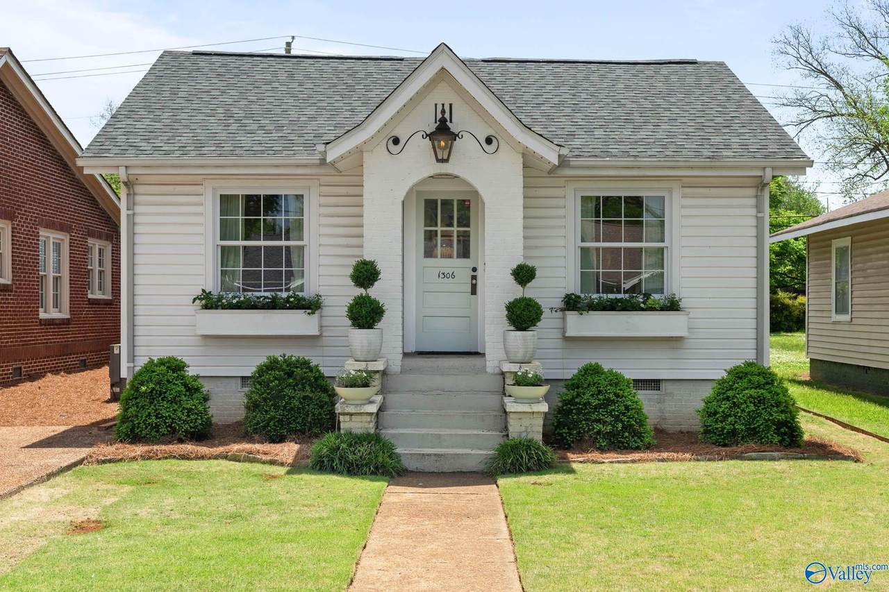 1306 Clinton Avenue - Photo 1
