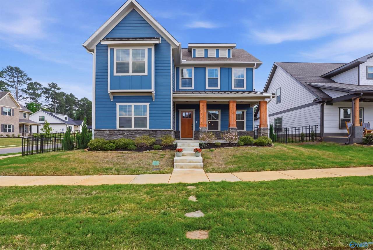 131 Bridgestone Drive - Photo 1