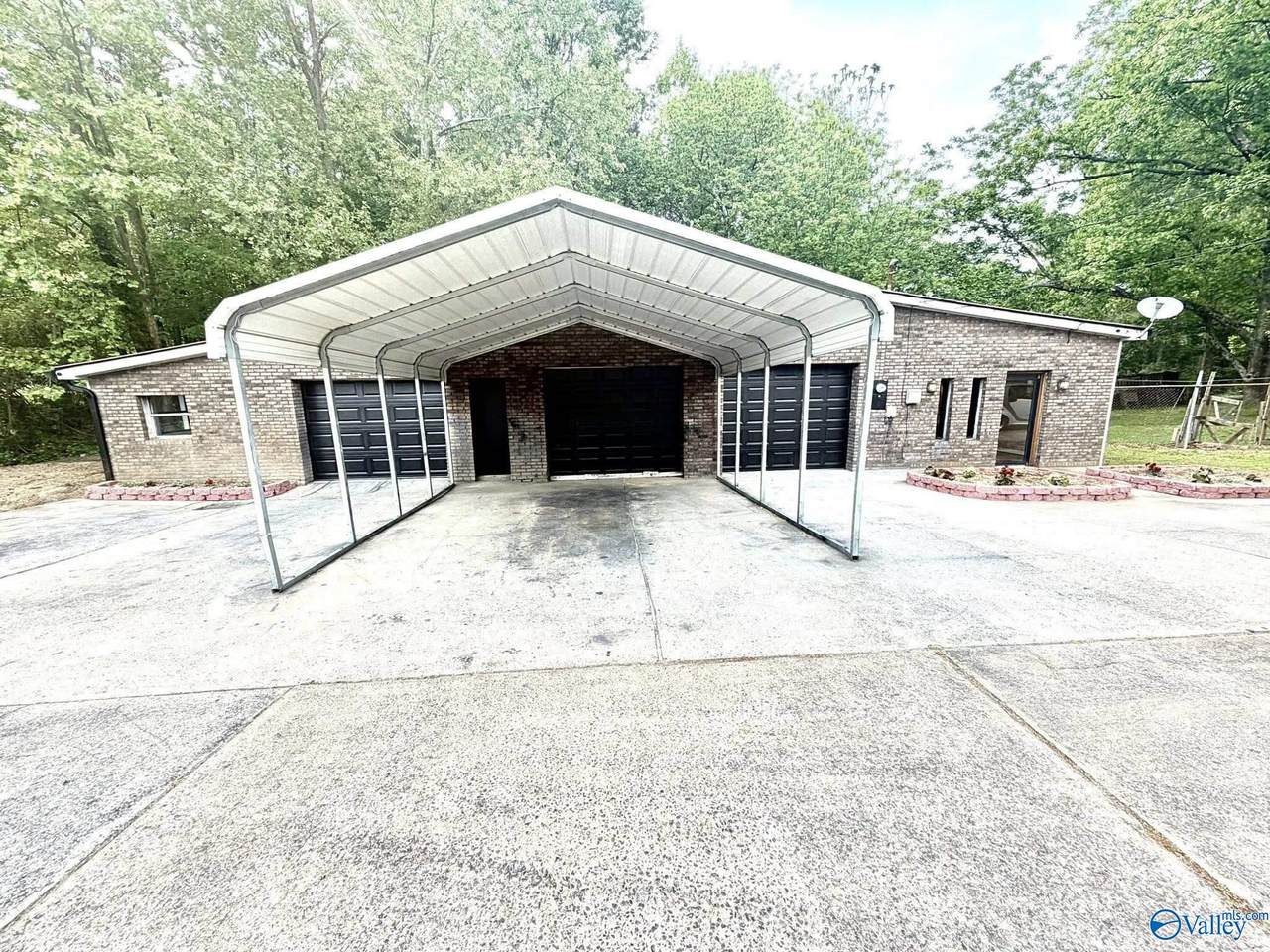 12179 Al Hwy 168 - Photo 1