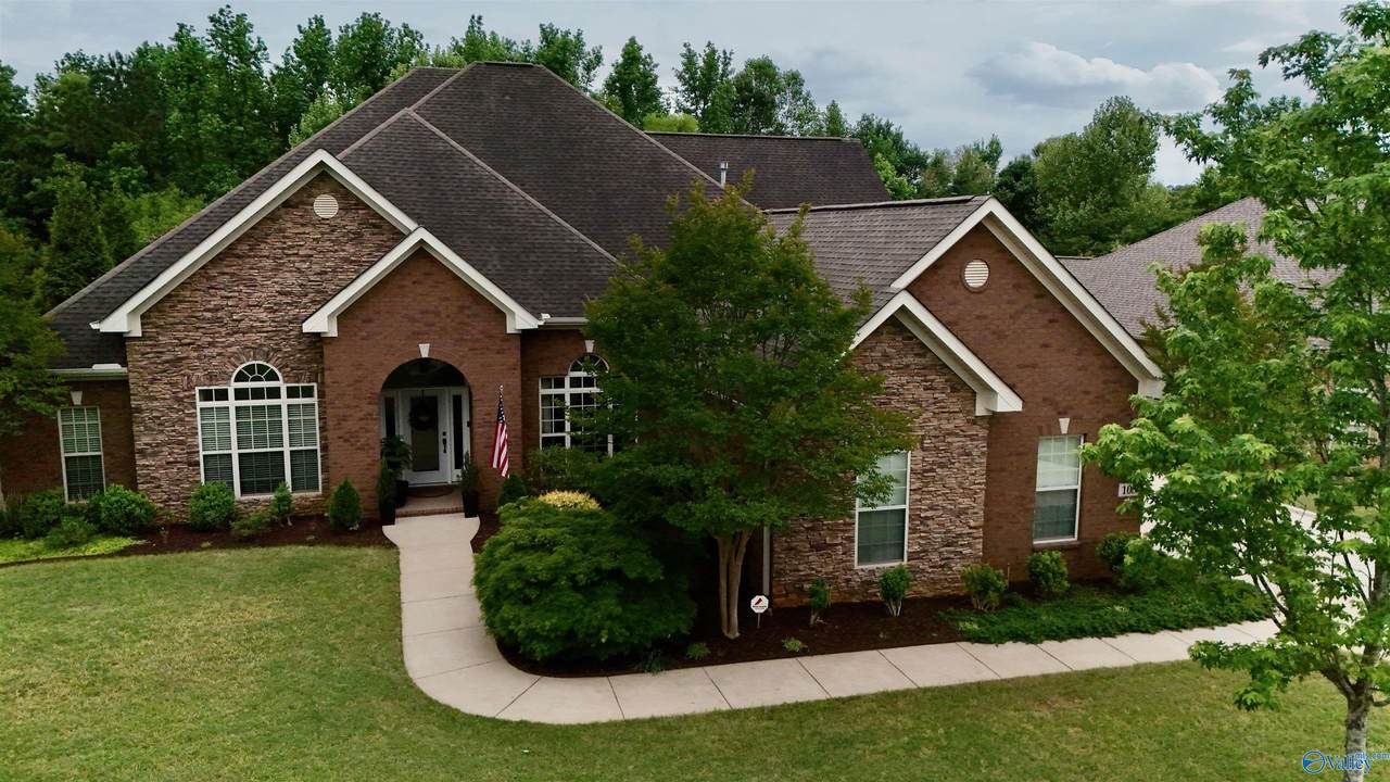 105 Neldabrook Way - Photo 1