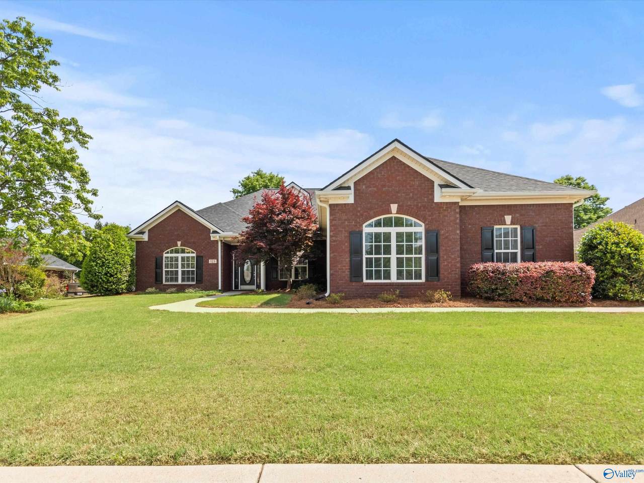 123 Mildred Way - Photo 1