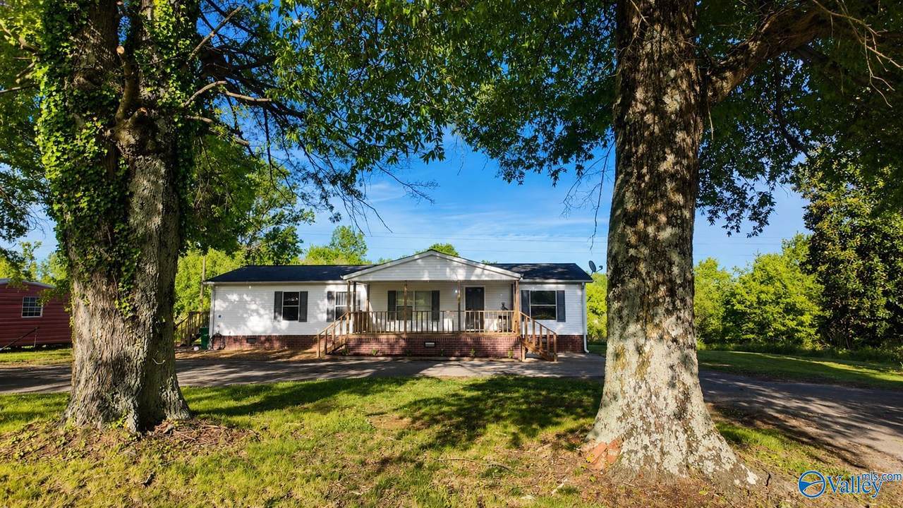 7280 County Road 85 - Photo 1