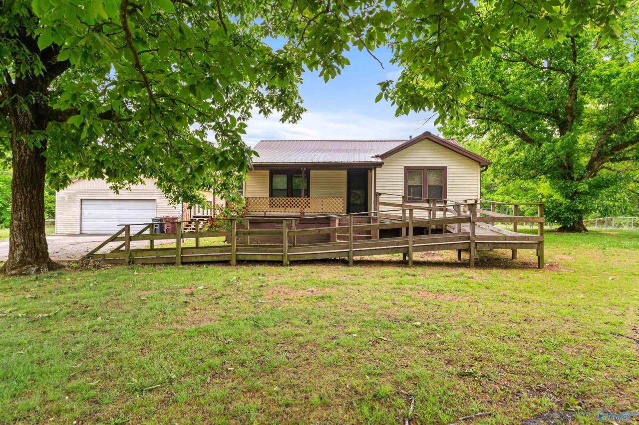 24289 Stinnett Hollow Road - Photo 1