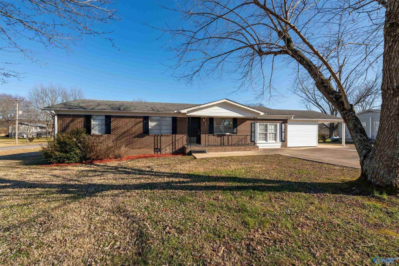 13728 Dart Circle - Photo 1