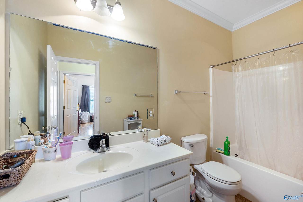 https://bt-photos.global.ssl.fastly.net/nalmls/1280_boomver_1_21917164-2.jpg