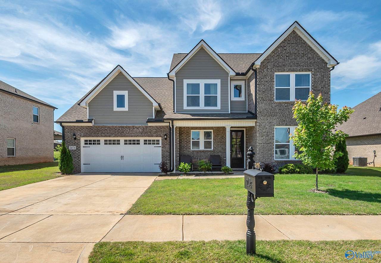 24578 Beacon Circle - Photo 1