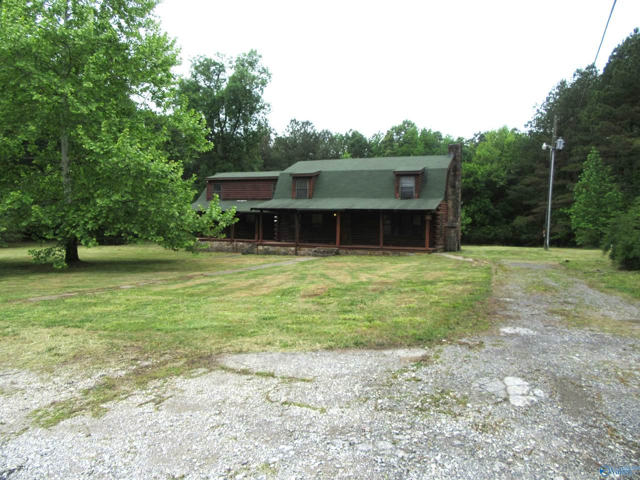3809 South Chapel Hill Road - Photo 1