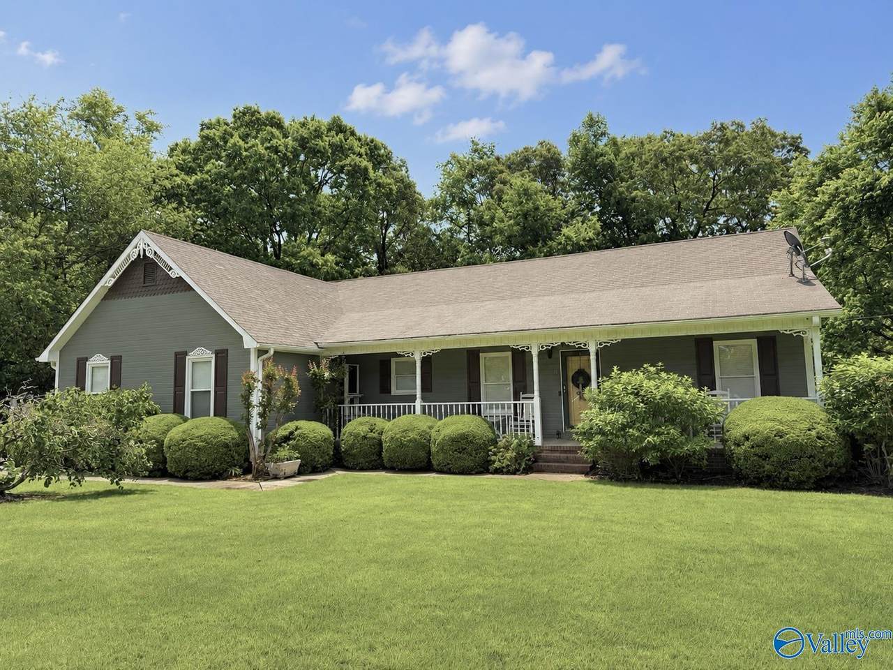 109 Lorene Drive - Photo 1