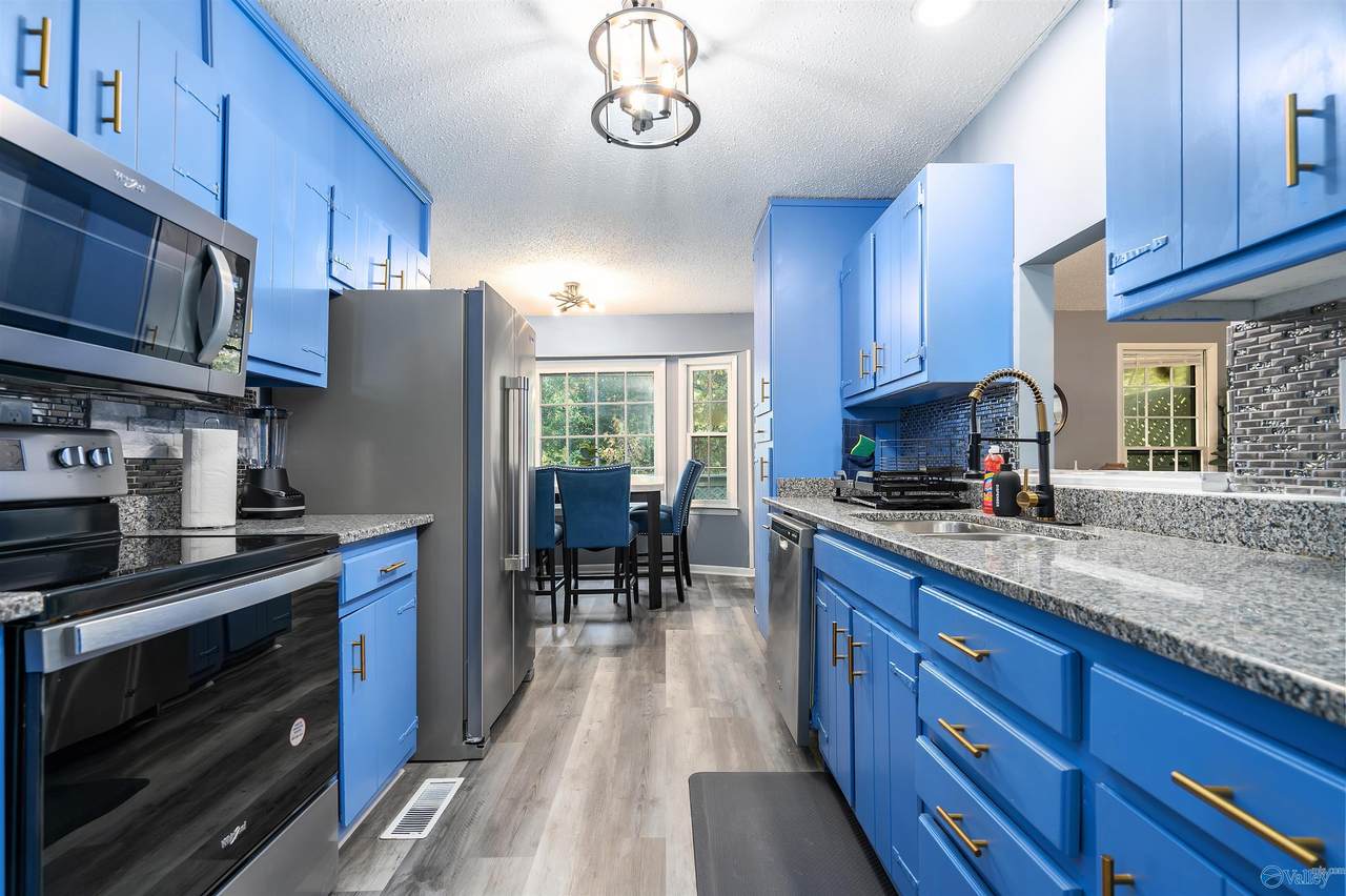 13115 Chaney Thompson Road - Photo 1