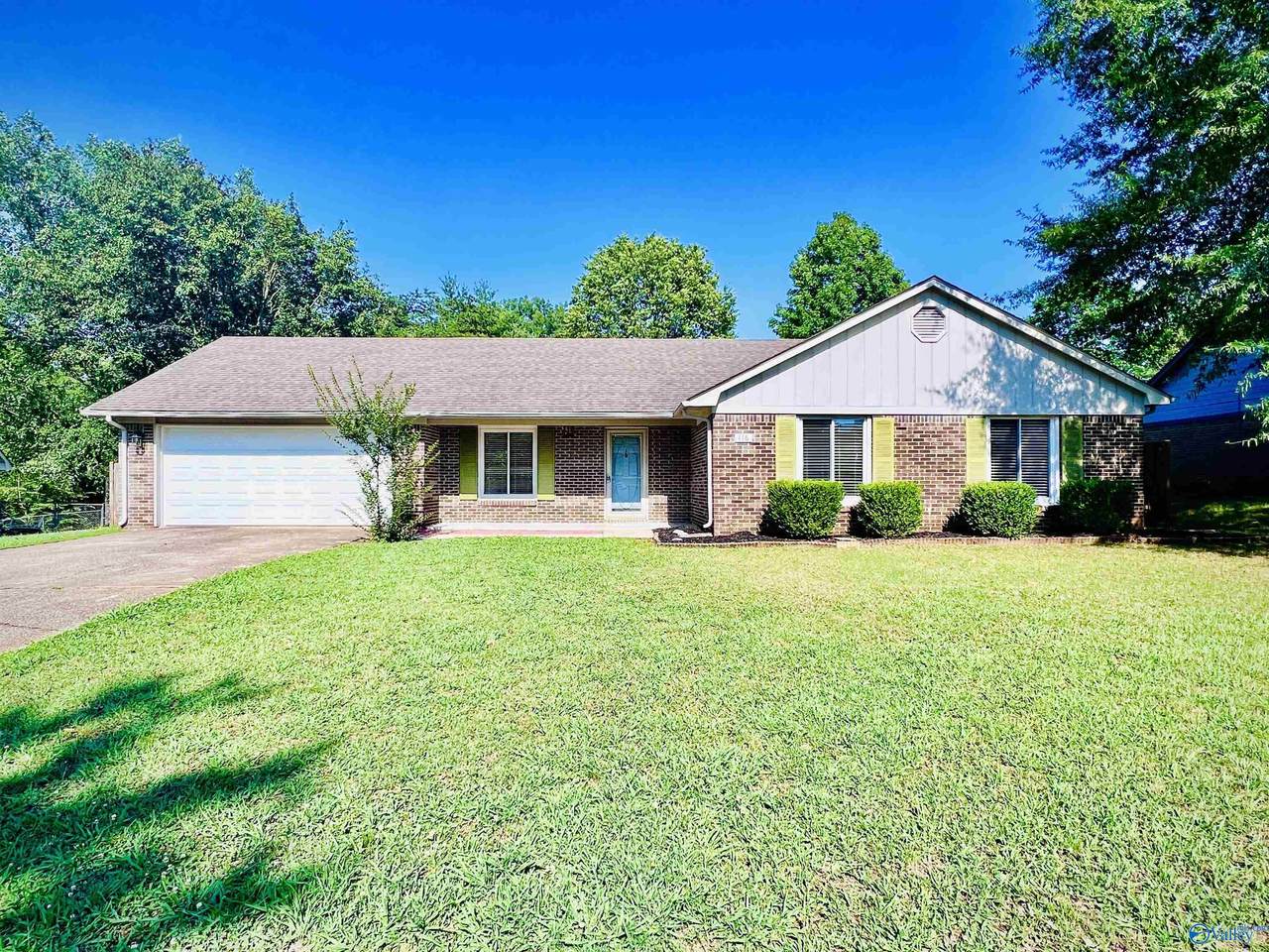 116 Bibb Drive - Photo 1