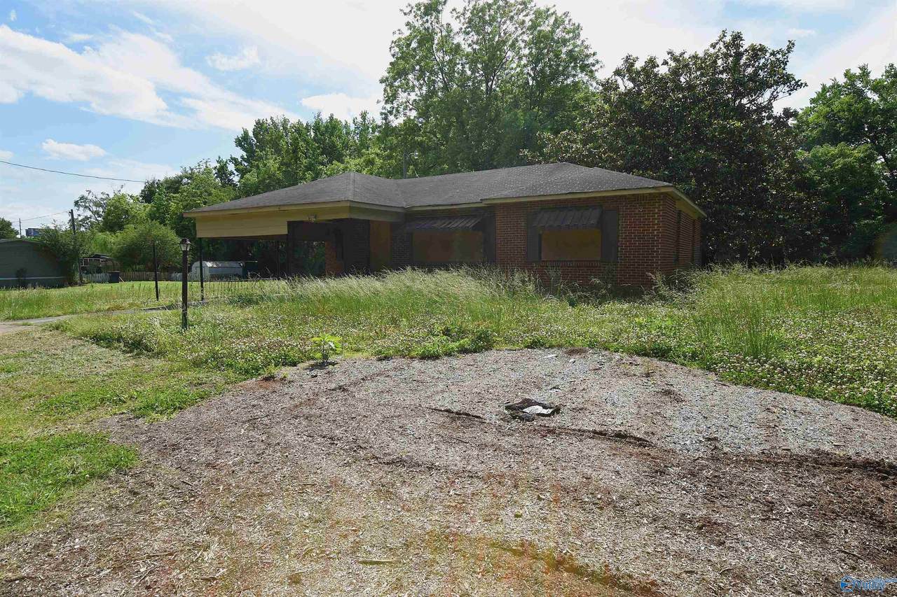 https://bt-photos.global.ssl.fastly.net/nalmls/1280_boomver_1_21917512-2.jpg