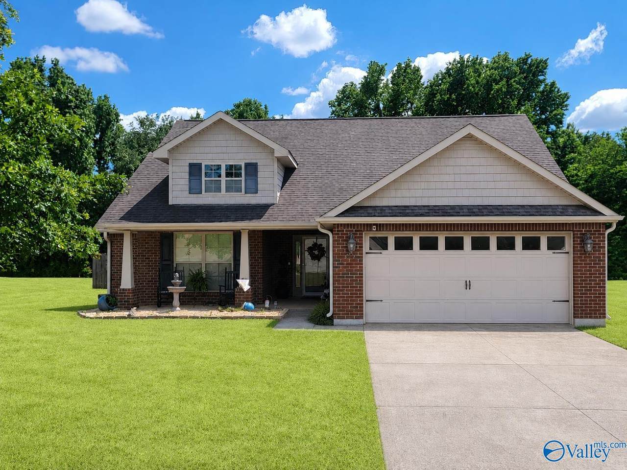 133 Bridge Crest Drive - Photo 1