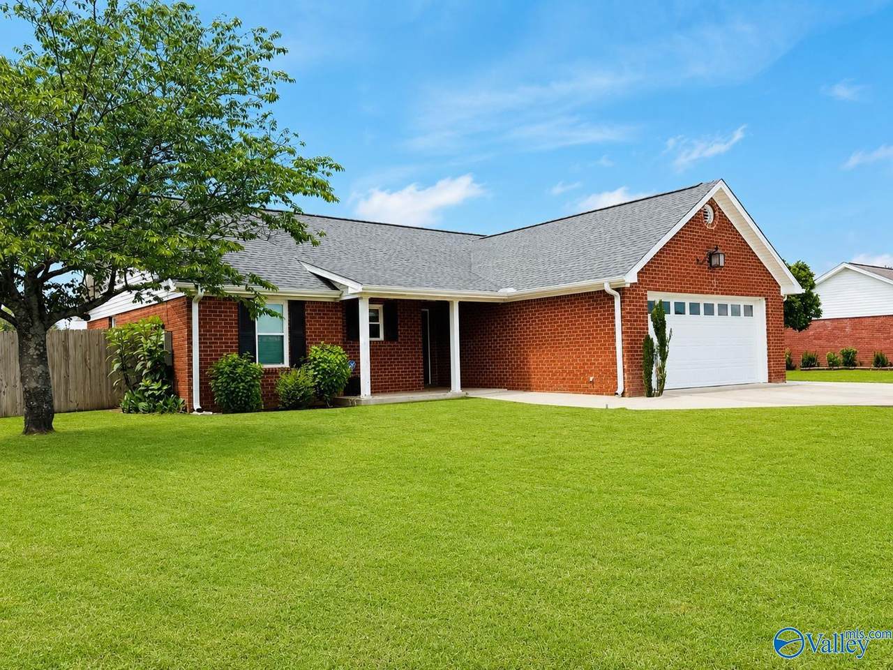 102 Valley Meadows Drive - Photo 1