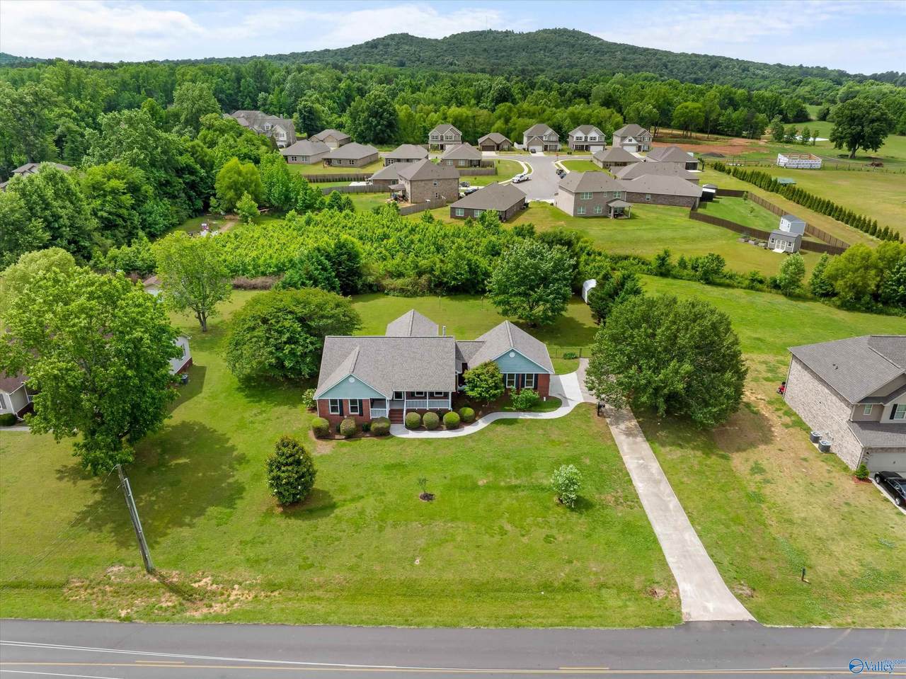 296 Yarbrough Road - Photo 1