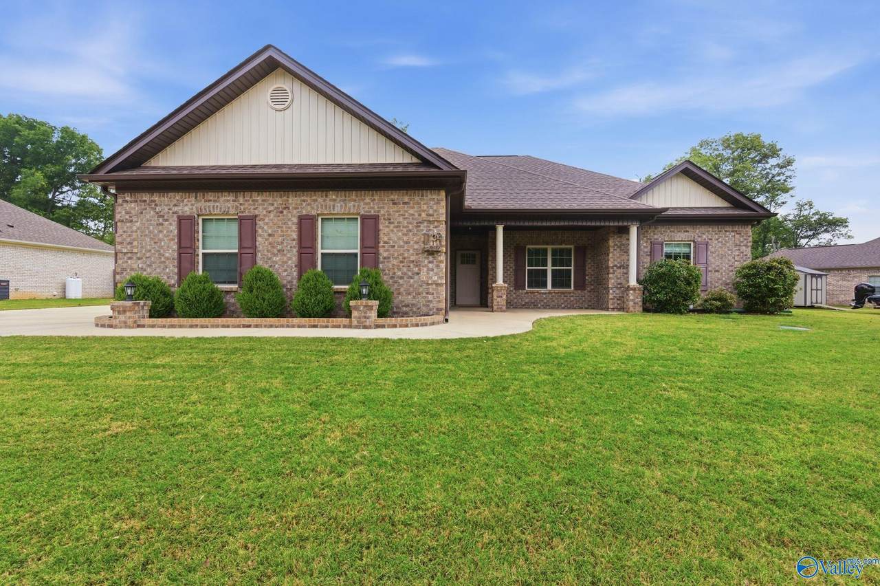 134 Lewis Vann Drive - Photo 1