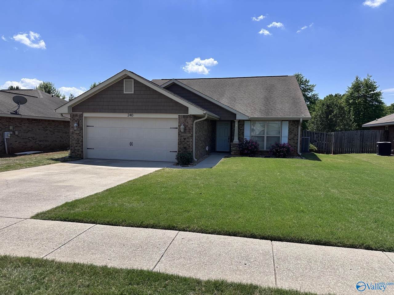 240 Fields Pond Drive - Photo 1