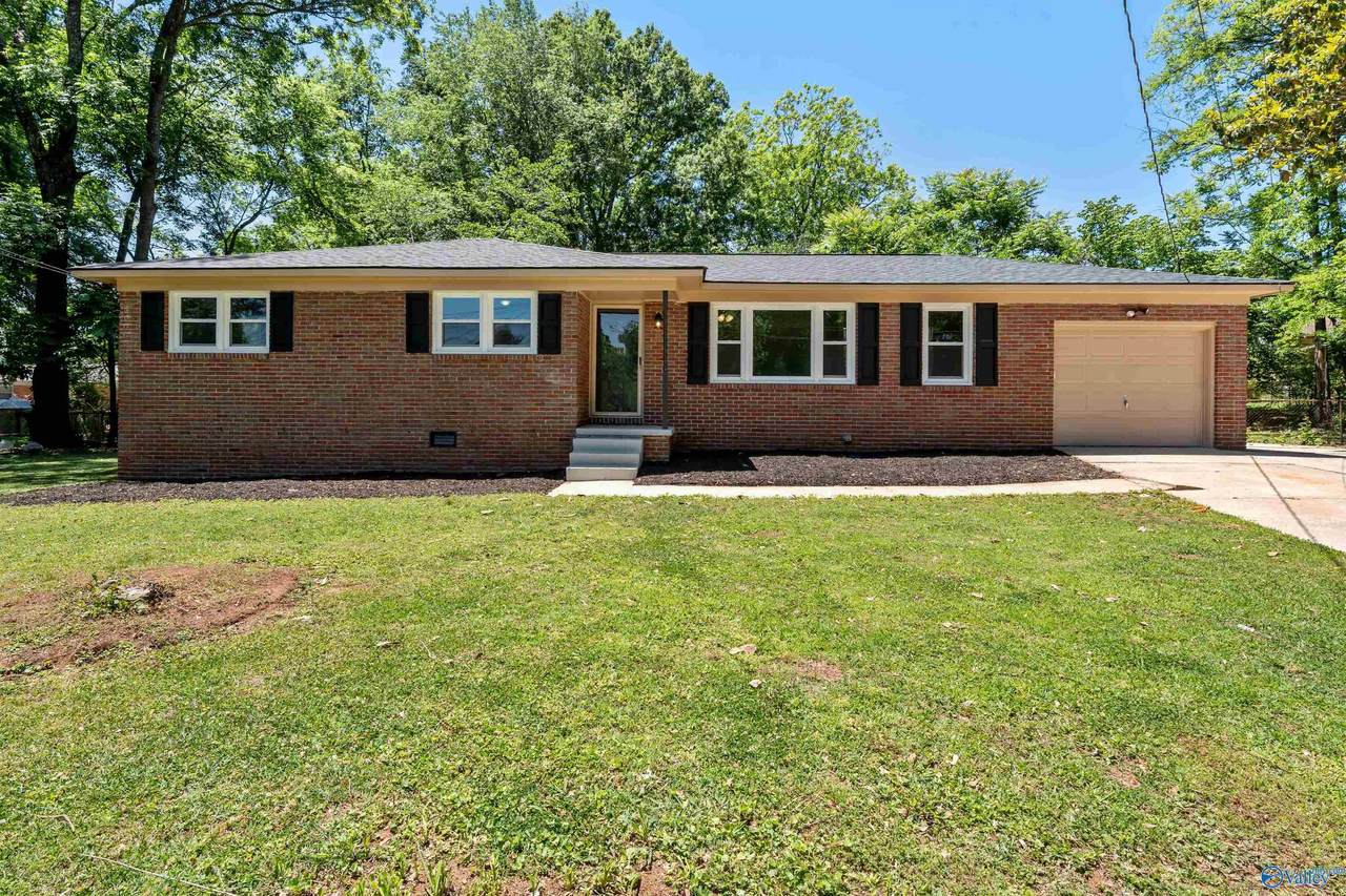 3411 Euclid Circle - Photo 1