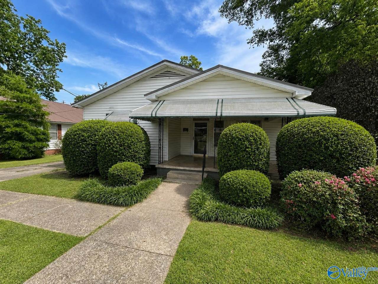 35 Wilkinson Avenue - Photo 1