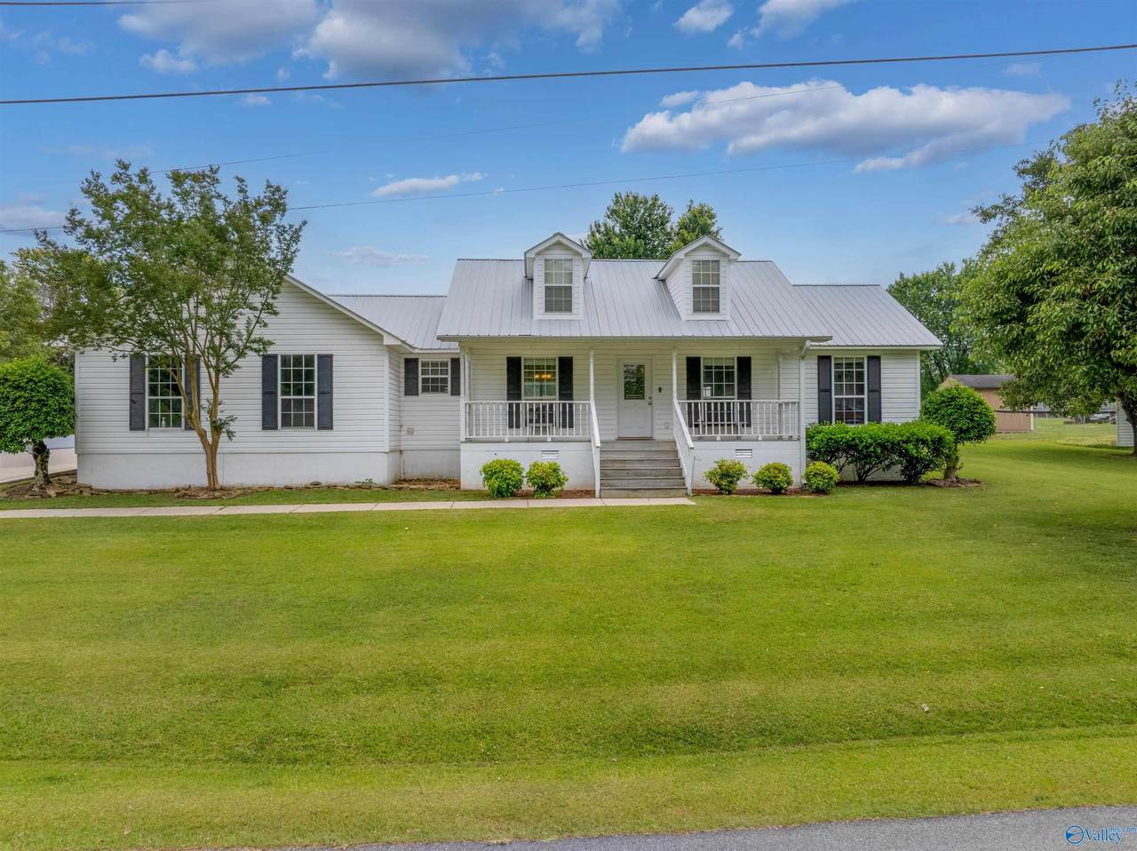 917 Leyland Drive - Photo 1