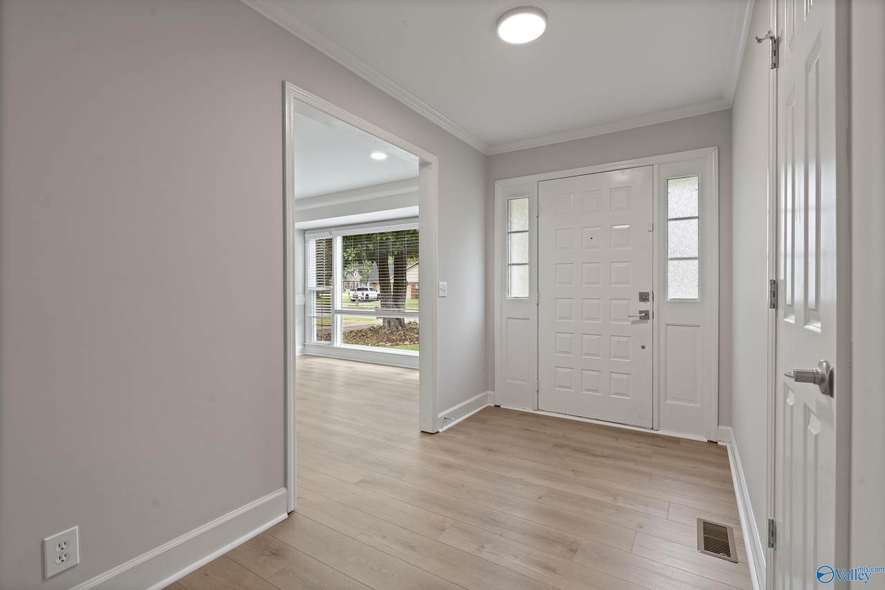 https://bt-photos.global.ssl.fastly.net/nalmls/1280_boomver_1_21918514-2.jpg