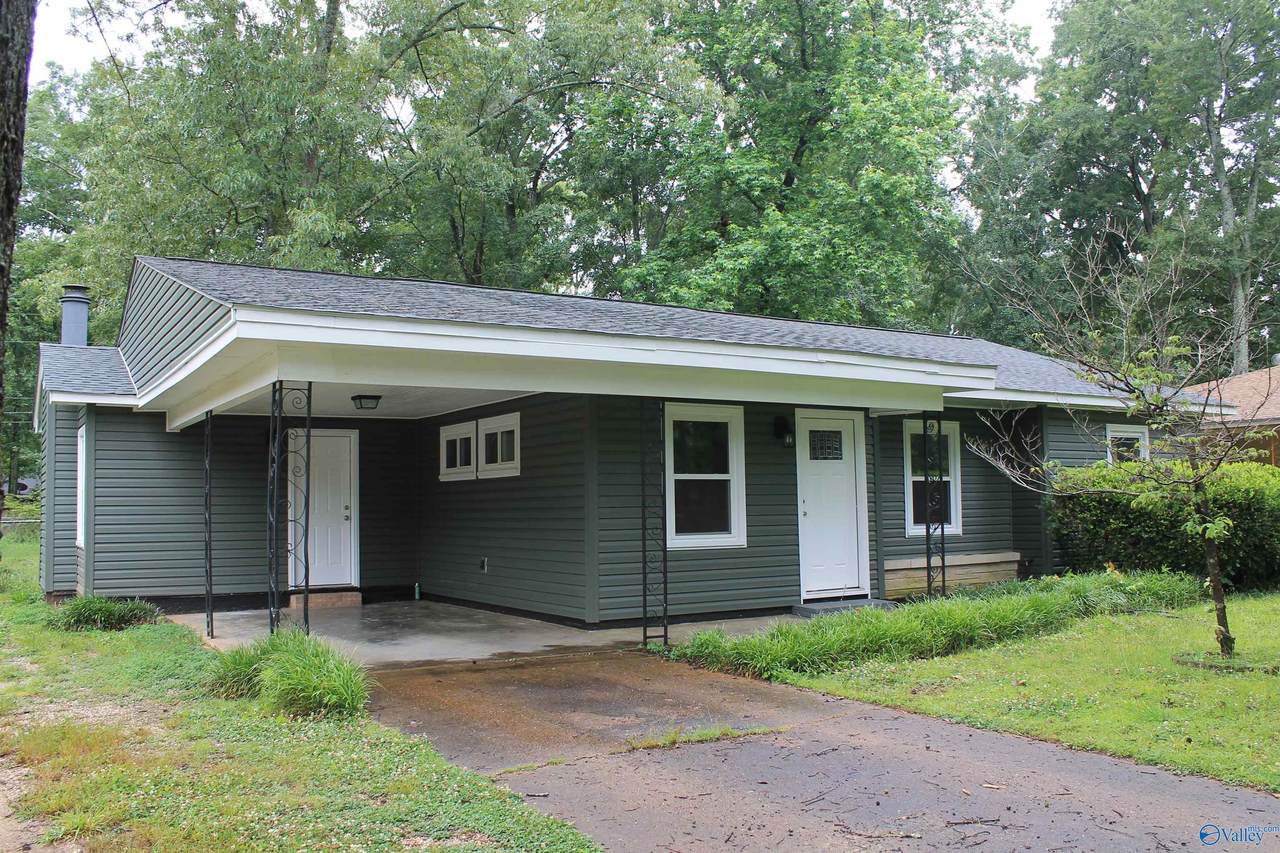 2211 11th Street - Photo 1
