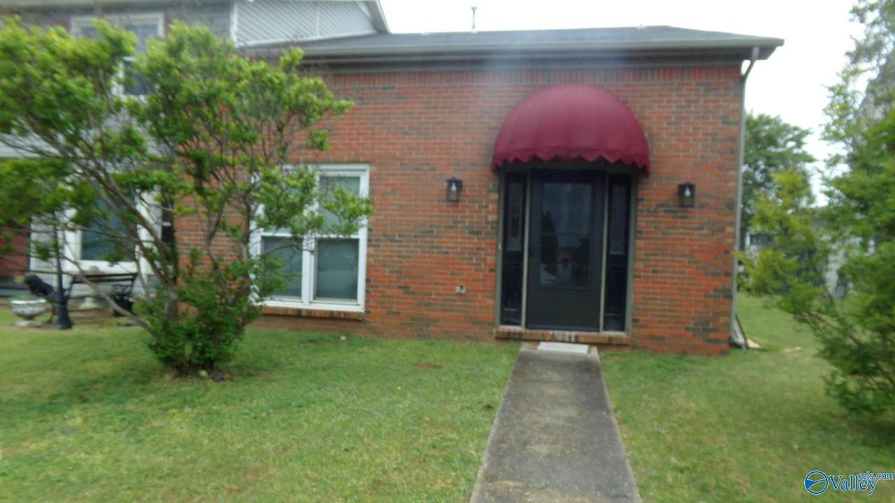 35 Harborview Court - Photo 1