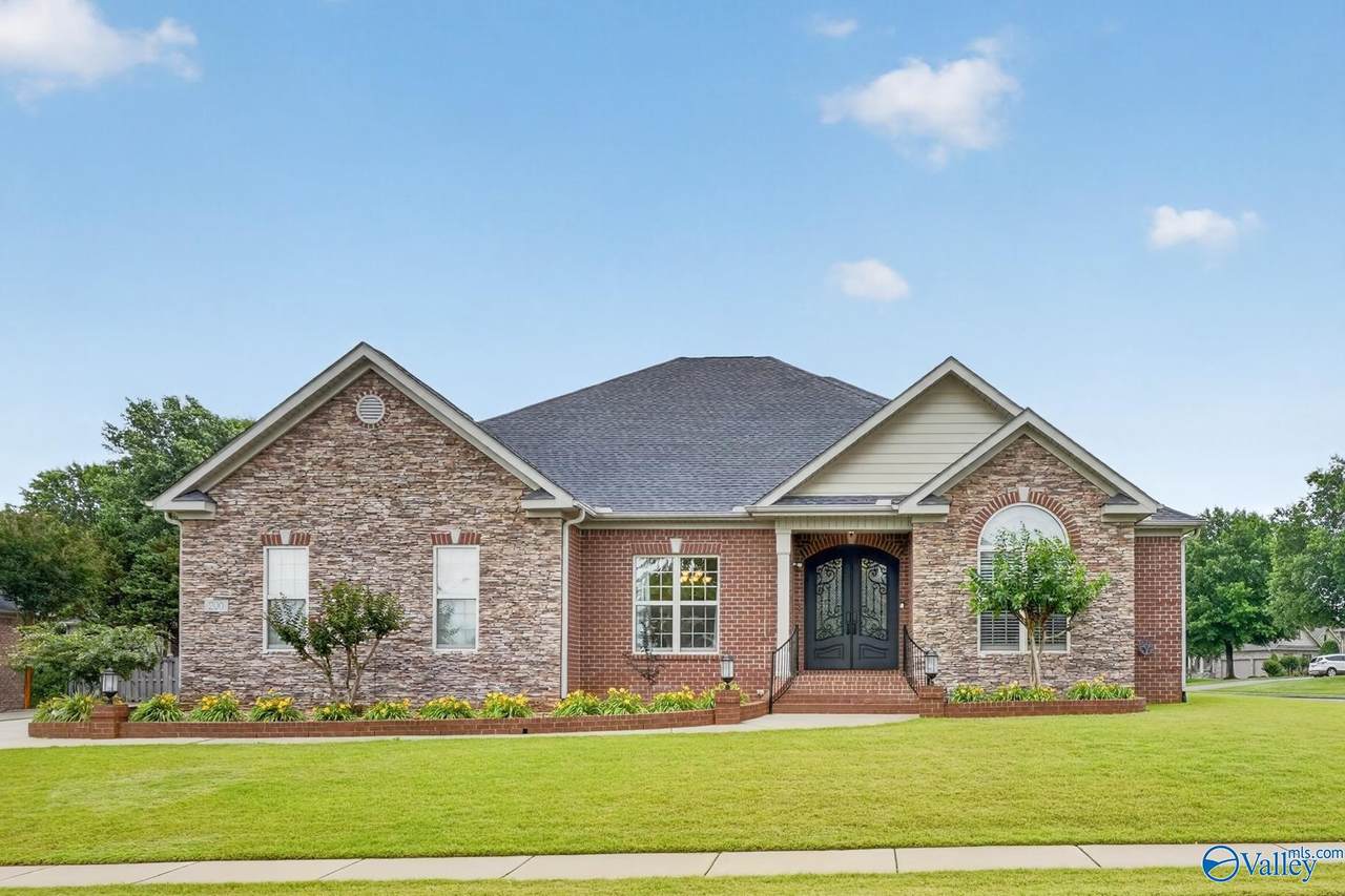 200 Bellavilla Way - Photo 1