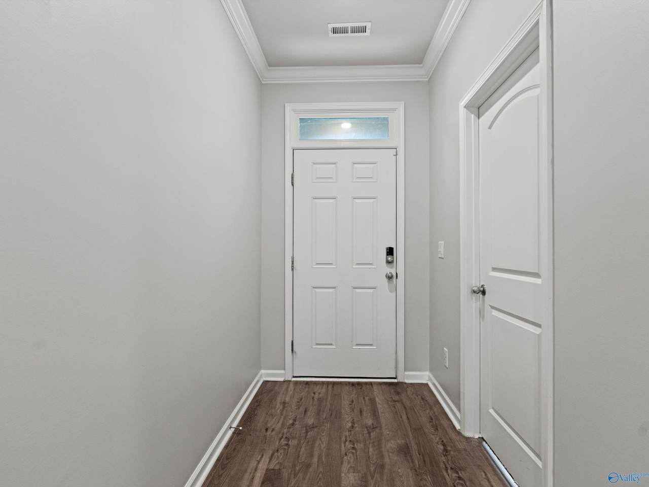 https://bt-photos.global.ssl.fastly.net/nalmls/1280_boomver_1_21919305-2.jpg